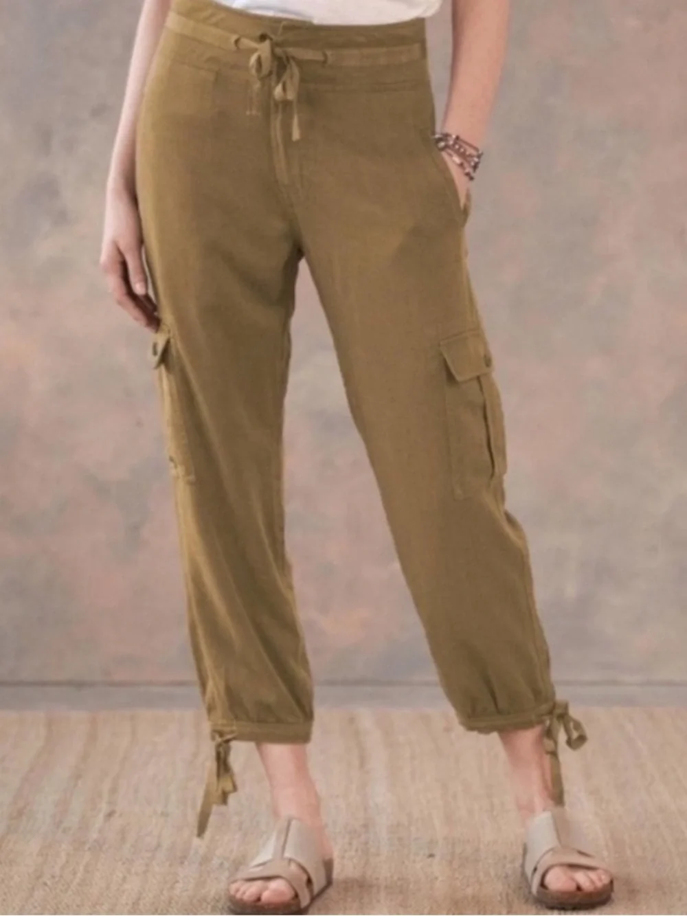 Sundance Iva Cargo Joggers Butternut Tan Size 12